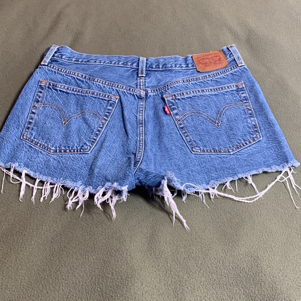 Levi’s 501 button fly shorts. Waist 31”. Inseam approximately 2”. - Picture 2 of 8